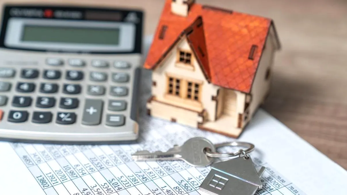 Calcul impozit apartamente şi case pentru diferite suprafeţe din 2026. Formula simplă