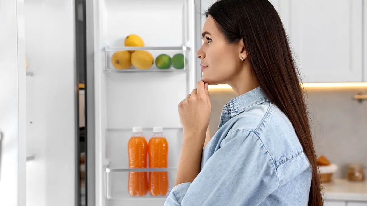 Cum să îți organizezi frigiderul ca să îți încapă toată mâncarea de Crăciun. Tehnica folosită în marile restaurante