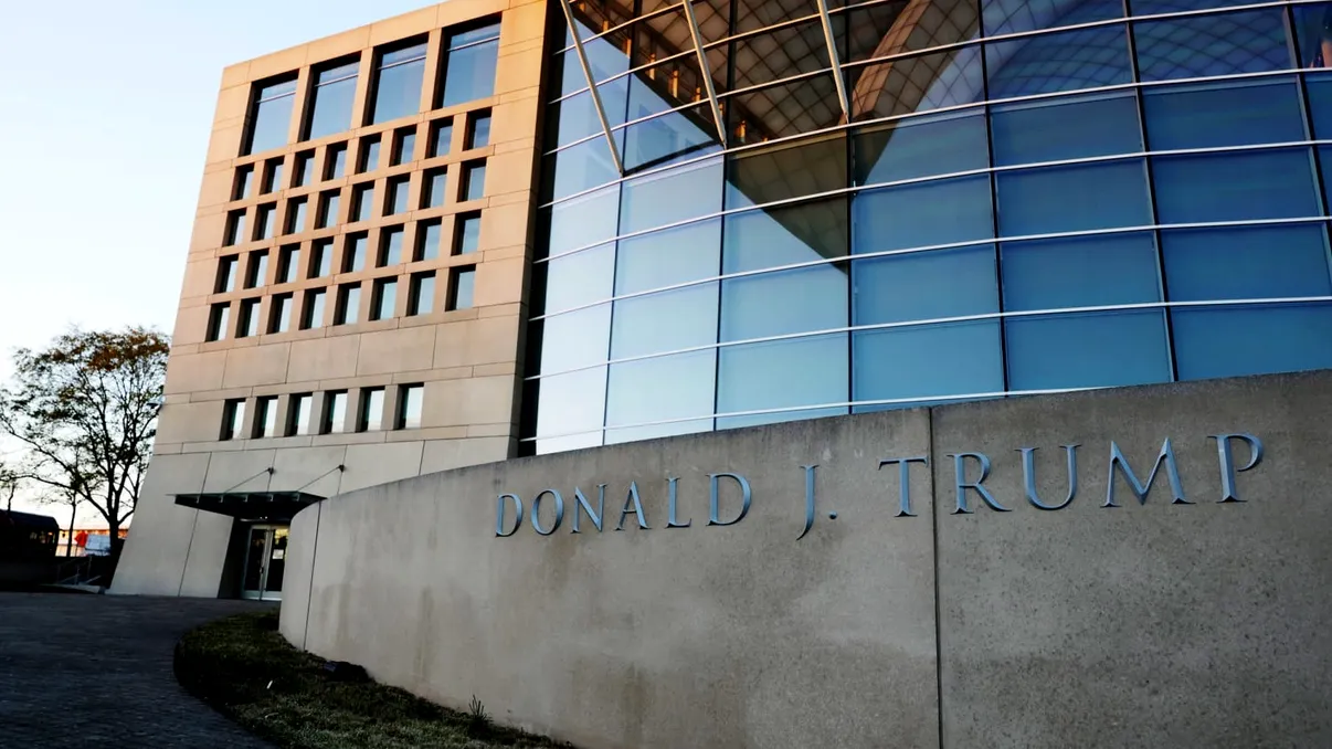 Cultul personalității lui Trump ia amploare în SUA. Prestigioasa instituție creată de Congres, rebotezată „Donald J. Trump Institute of Peace”