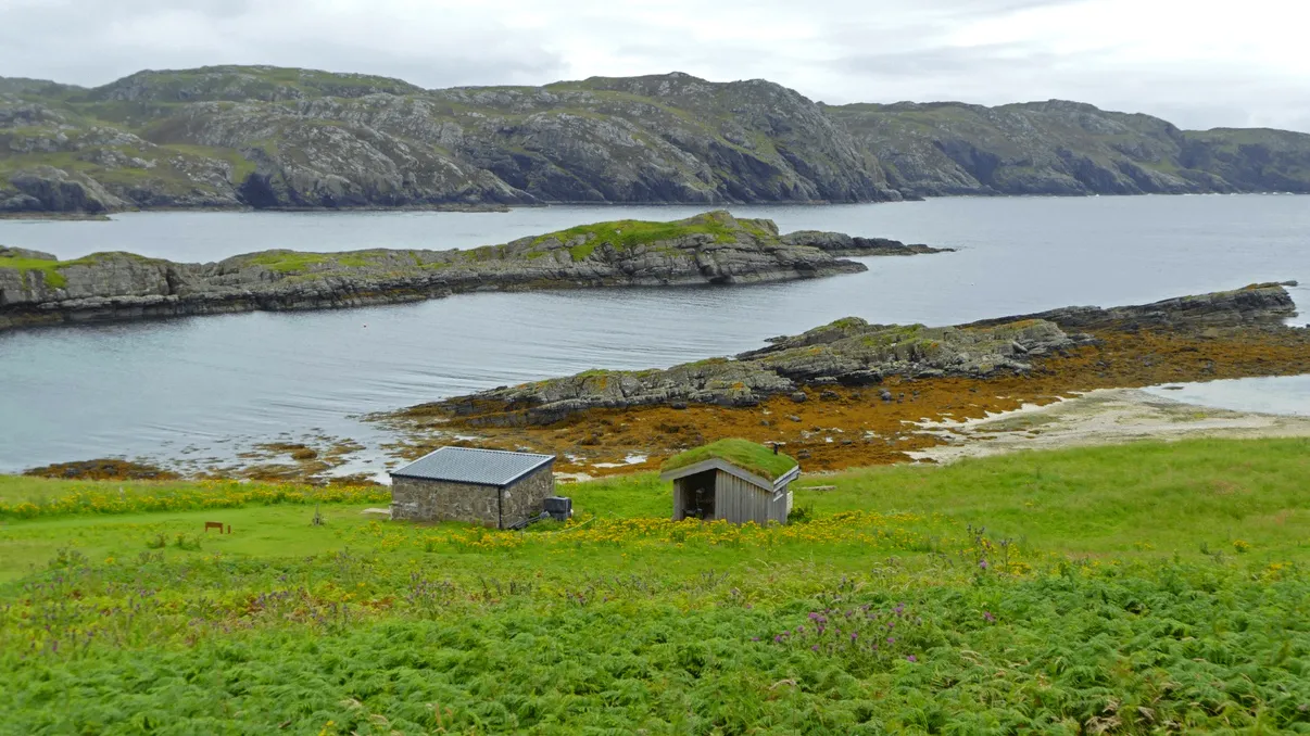 O insulă pustie din Europa caută să angajeze. Salariu de 30.000 de euro pentru jumătate de an, cu cazare inclusă