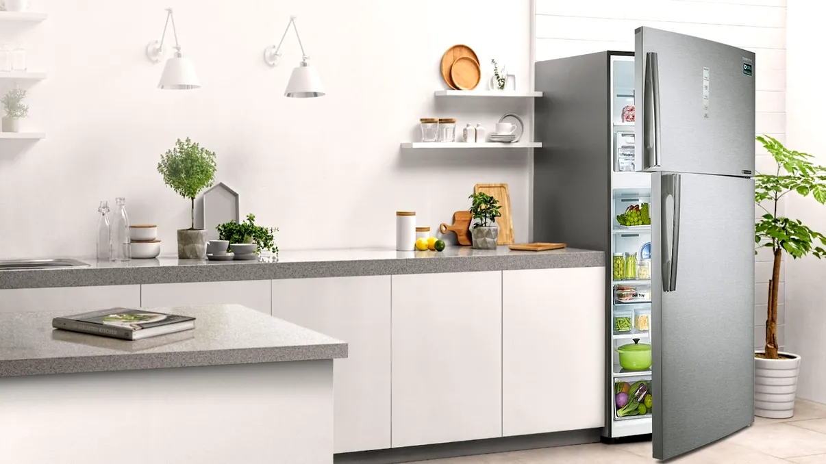 Locul din bucătărie în care este așezat frigiderul poate influența consumul de energie. Unde ar trebui amplasat