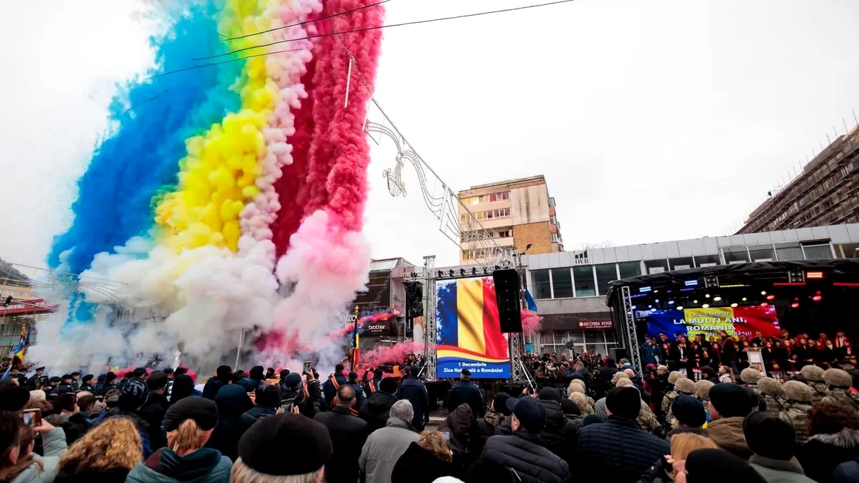 Primele explicații după dezastrul de 1 Decembrie din Piatra Neamț: „Bateria de artificii a crăpat și 3 tuburi s-au înclinat spre spectatori”