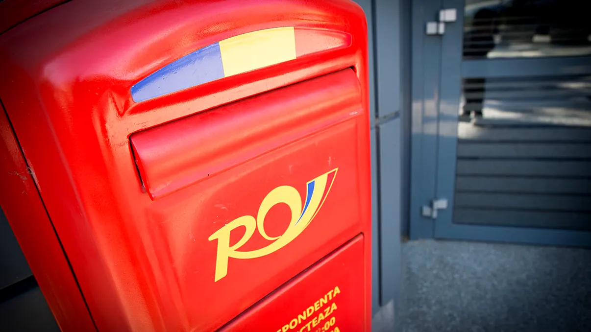 Programul Poștei Române de Crăciun și Revelion 2026. Până la ce dată se mai livrează coletele