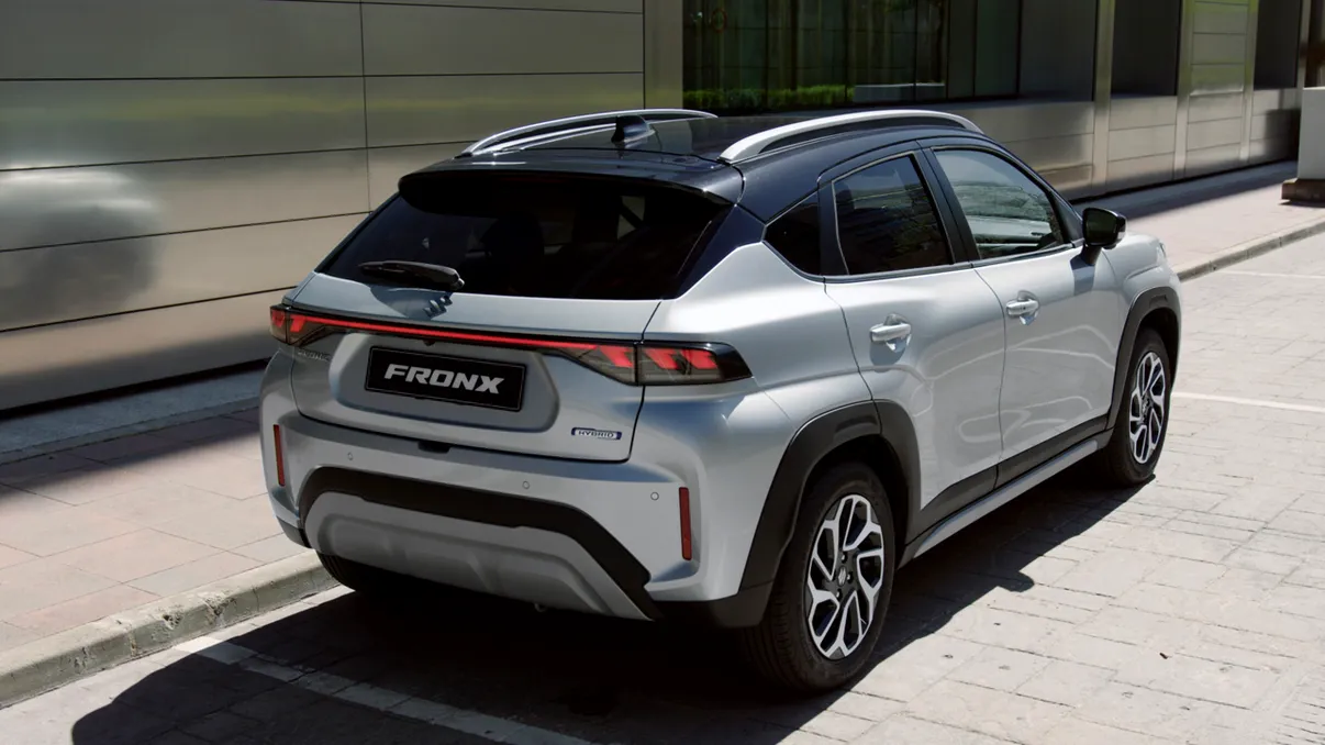 Un SUV Suzuki, retras de la vânzare, după teste de siguranță eșuate grav