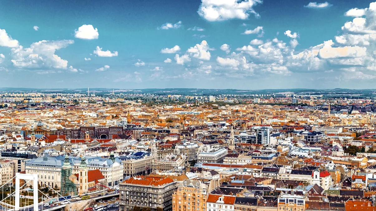 Ungaria: multe case sunt fără toaletă sau apă caldă. Numărul oamenilor care trăiesc în sărăcie locativă, mai mare decât ne-am fi aşteptat