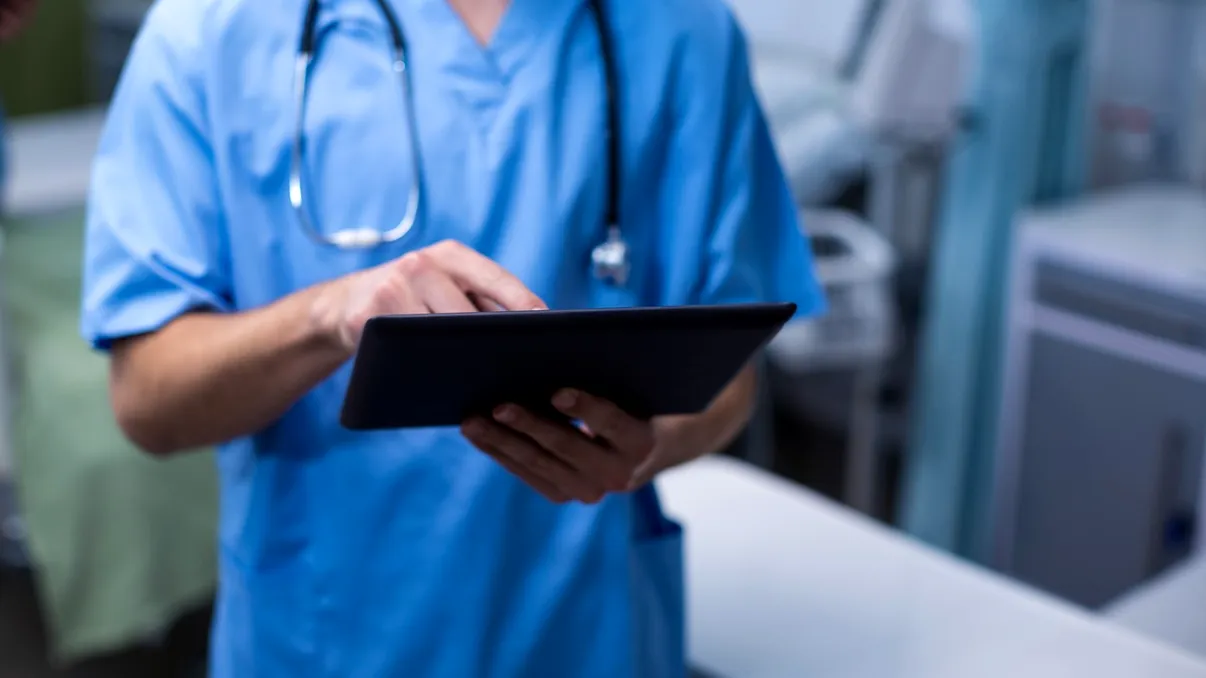 Cât a câştigat un asistent medical român în Germania într-o singură lună: a postat fluturaşul pe internet: 