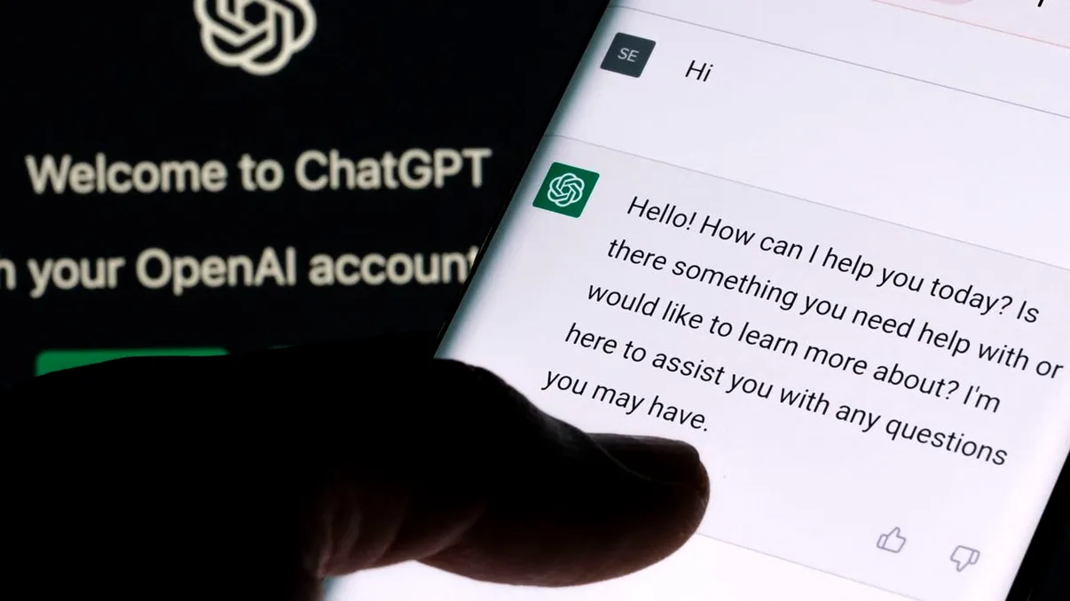 Atacatorii răspândesc malware prin conversații ChatGPT și Grok, mascate drept suport tehnic