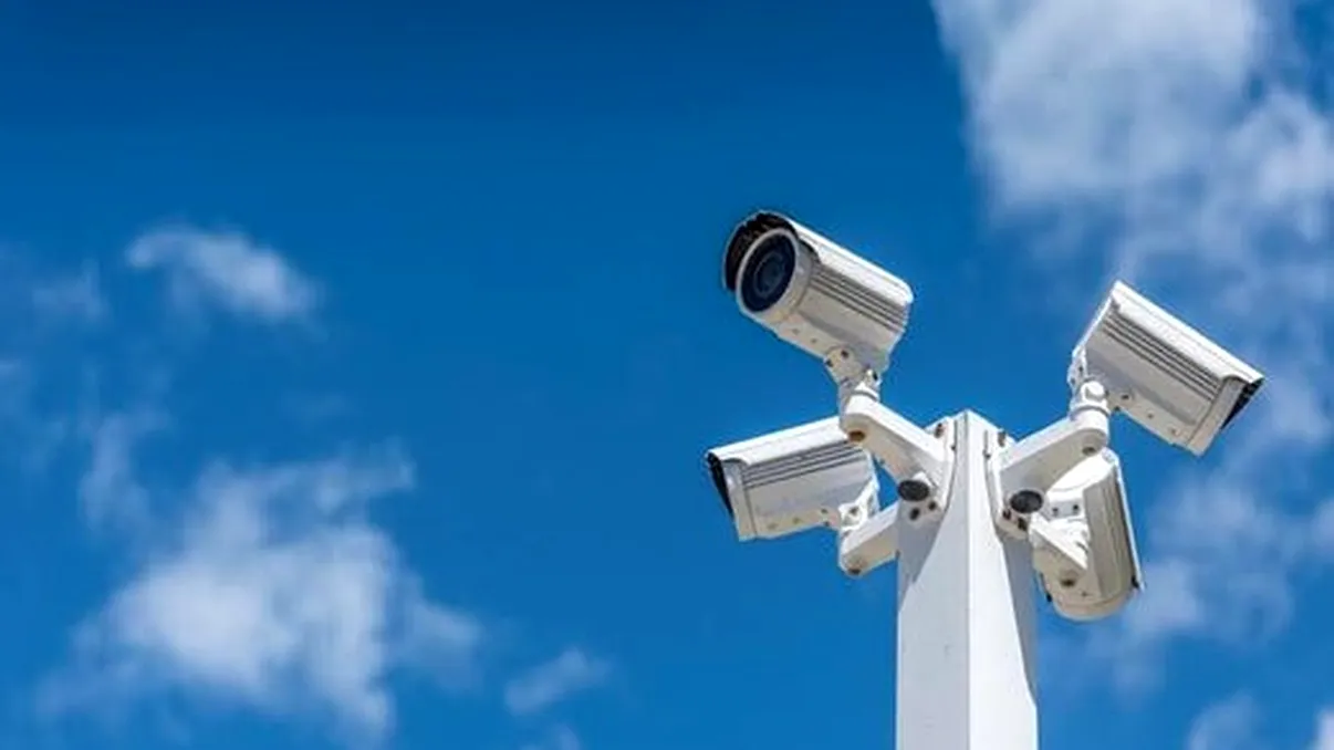 400 de camere radar fixe pe șoselele din România: cum va funcționa noul sistem digital instalat de CNAIR