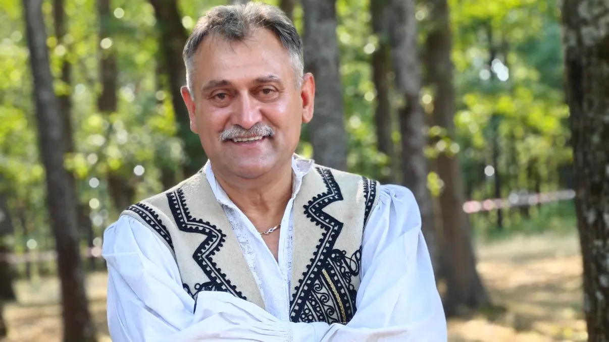 Doliu în muzica populară românească. A murit artistul Ion Drăgan