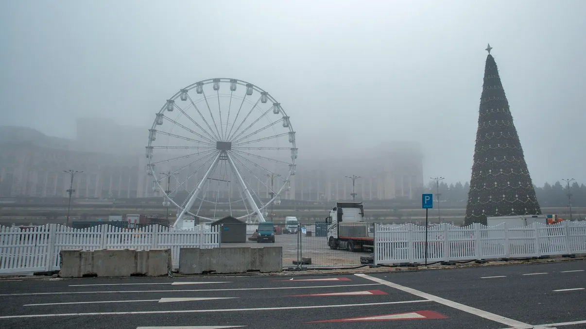 Ceață densă peste Capitală și jumătate de țară. Traficul este îngreunat pe autostrăzi