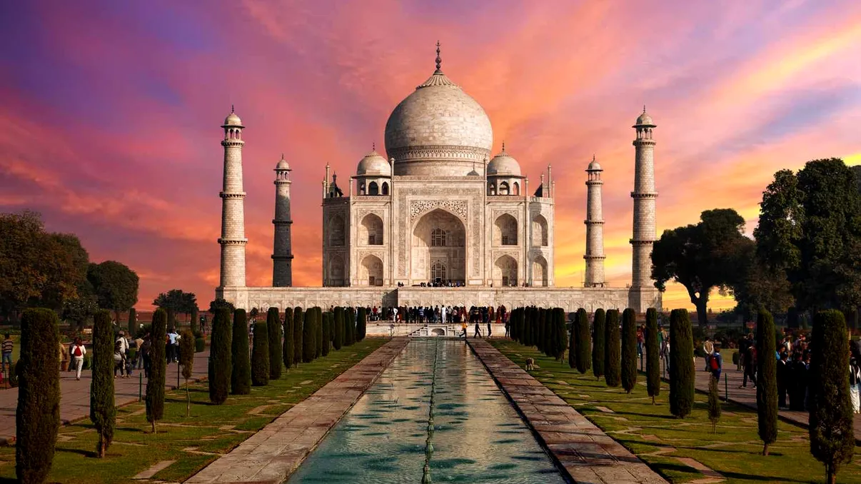 Un film Bollywood transformă Taj Mahalul din simbol al iubirii în sursă de dezbinare