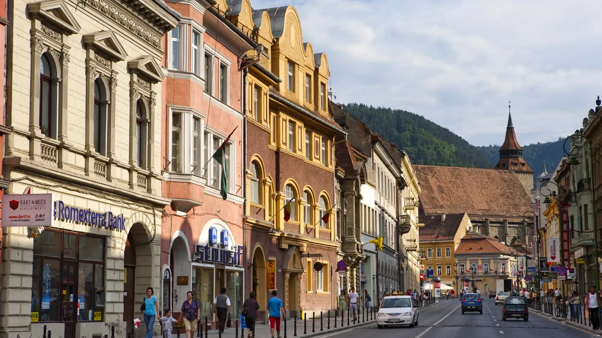 Taxe mai mari pentru turiștii care merg în aceste stațiuni de Sărbători. Cât vor plăti pentru fiecare noapte de cazare