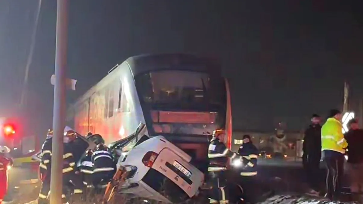 Accident feroviar grav în Chiajna. Intervenție complexă pentru salvarea unei persoane încarcerate