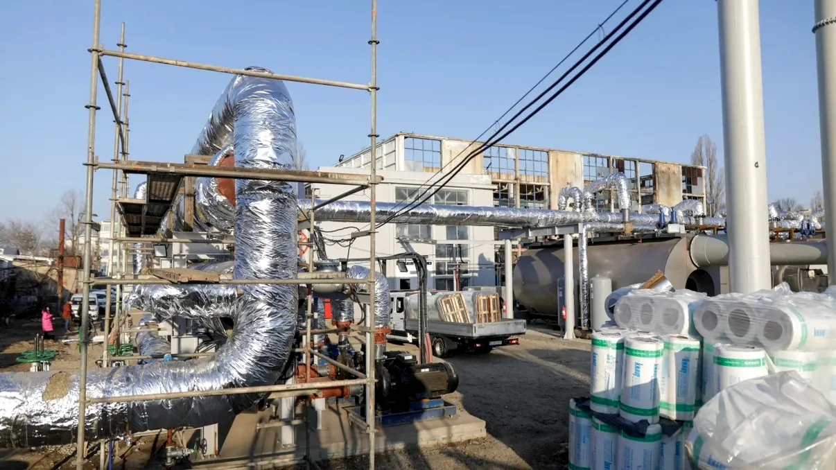 Avarie majoră la sistemul de termoficare din București. Peste 1.000 de blocuri sunt afectate