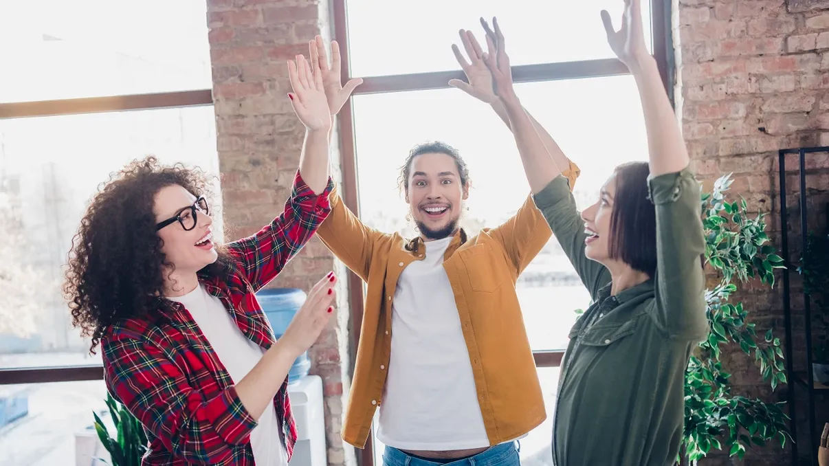 Categorii de angajați care primesc zile suplimentare de concediu în 2026. Ce durată prevede legea pentru fiecare situație