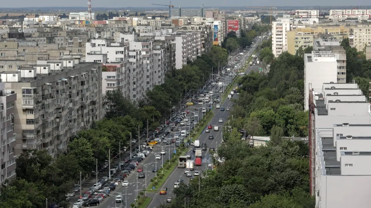 Cele mai urâte bulevarde şi străzi din Capitală, conform bucureştenilor. 