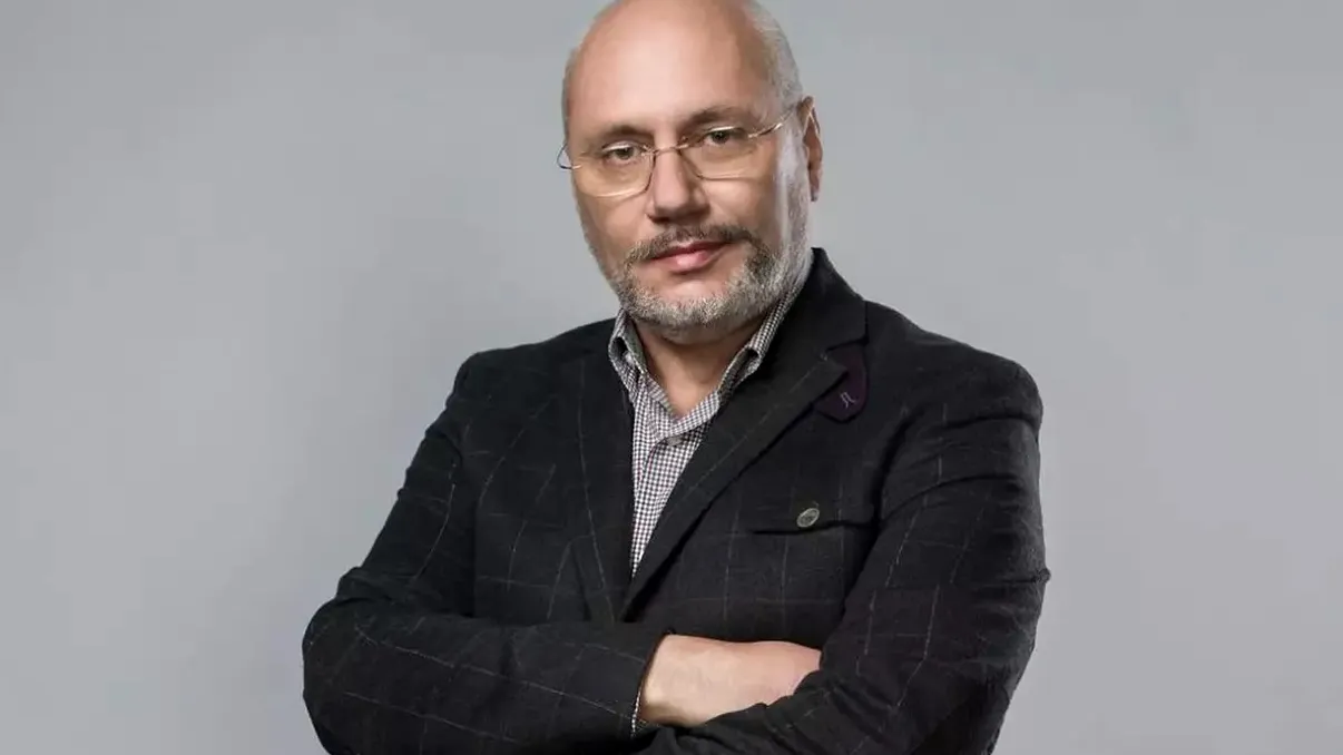 Cristian Andrei, cercetat în libertate după audieri. Este acuzat că ar fi agresat paciente în timpul ședințelor de terapie