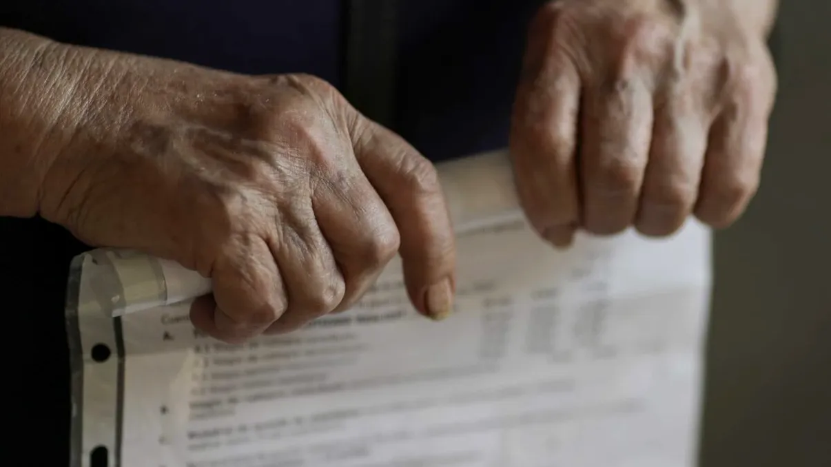 Cum se recalculează pensia în 2026: când se face automat și când este necesară adeverința de la angajator