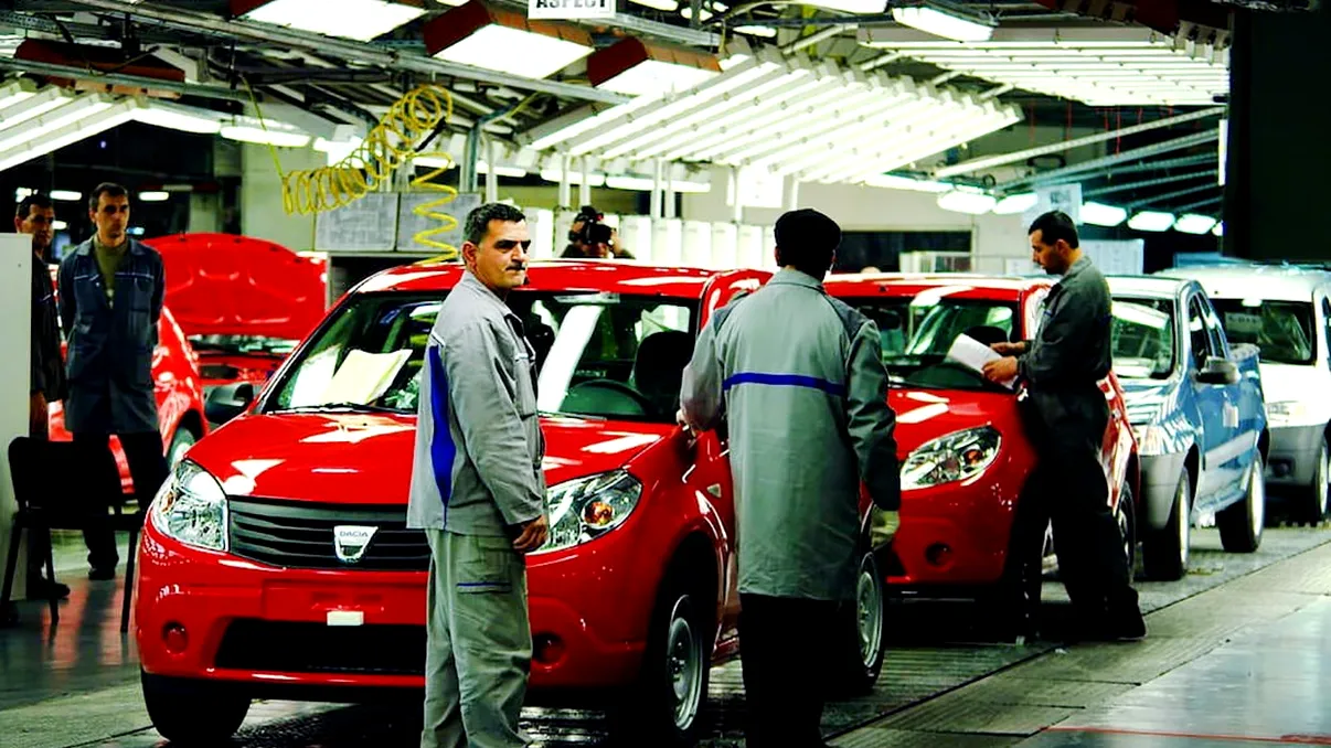 Dacia taie din Mioveni, iar șocul se simte în toată economia locală. Ce ascunde valul de plecări și mutarea producției în alte țări