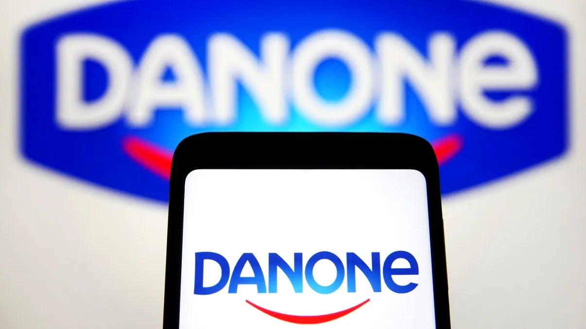 Danone retrage de pe piață loturi de lapte praf pentru sugari în Germania, după depistarea unei toxine
