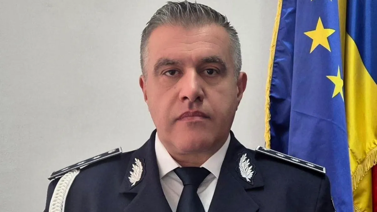 Doliu în Poliția Română. Un comisar-șef a făcut infarct chiar în timpul programului