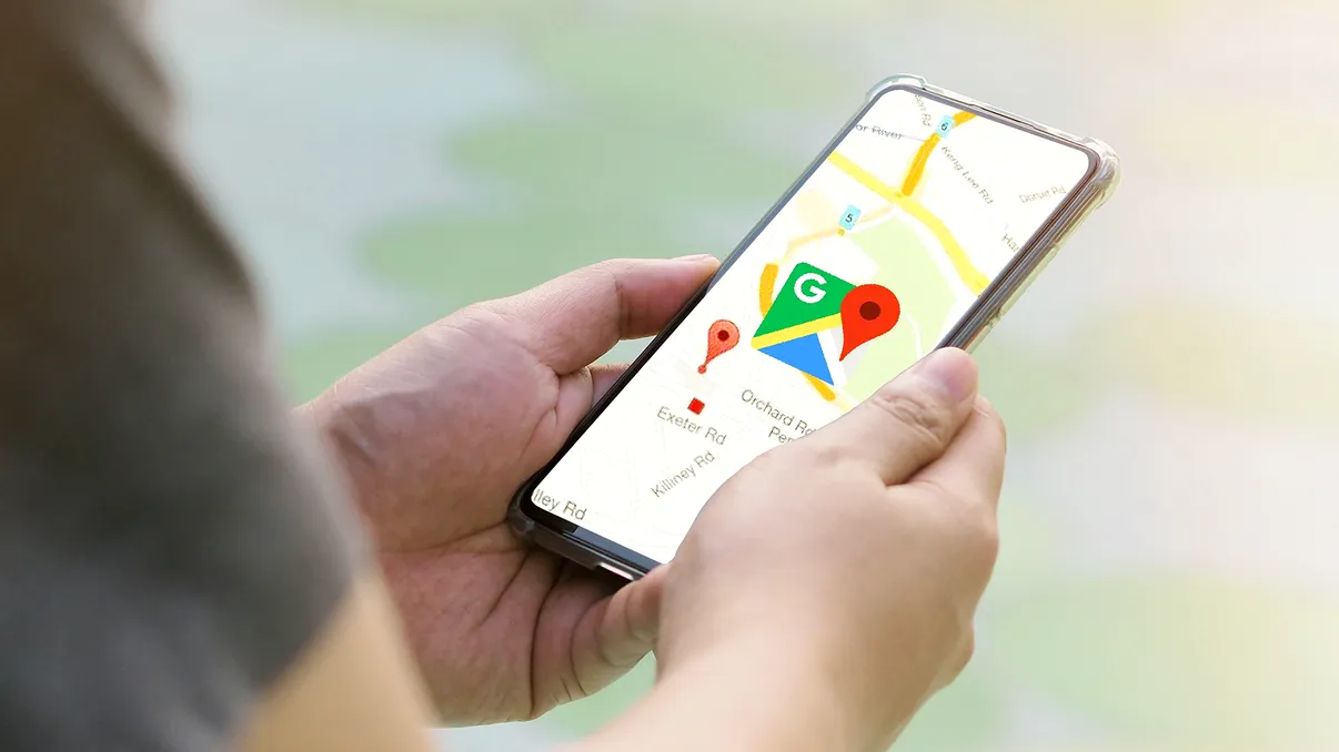 Google Maps face o schimbare majoră. Nu vei mai fi nevoit să scoți telefonul din buzunar