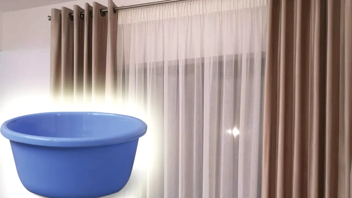 Perdele curate în 15 minute: soluția fără spălare care te scapă de călcat