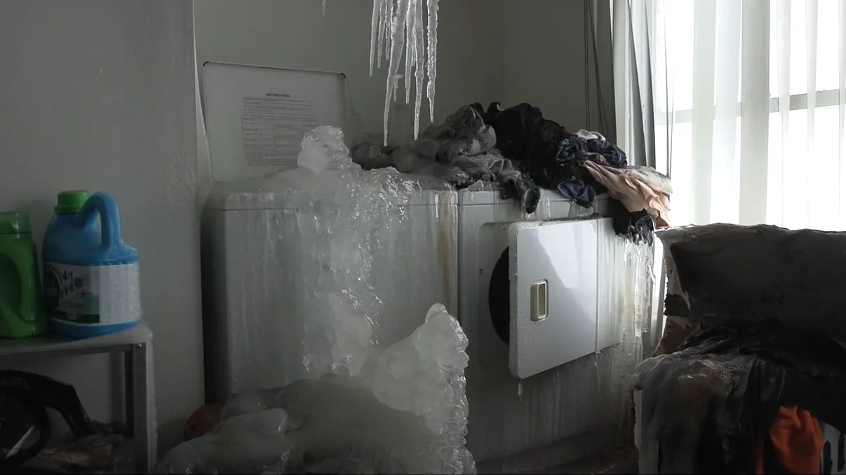 Un apartament din Quebec a înghețat complet după ce chiriașul a oprit căldura. Cum a fost posibil VIDEO