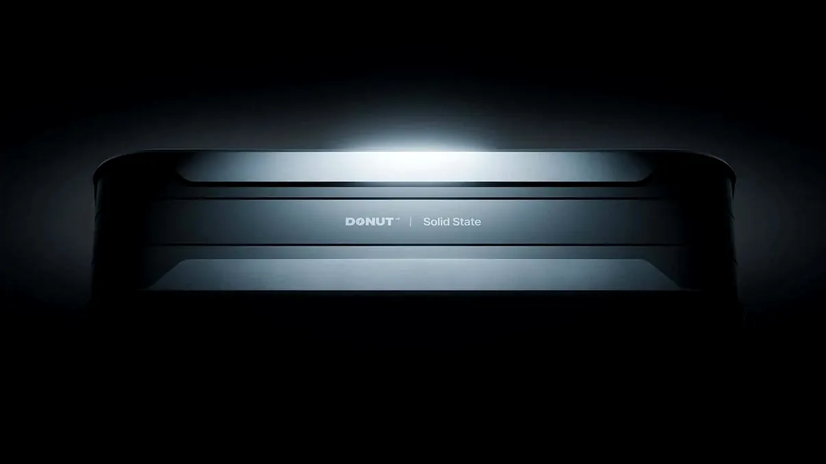 Țara care anunță prima baterie cu stare solidă produsă în serie: Autonomie uriașă, încărcare în 5 minute și rezistență extremă