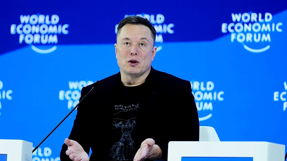 Elon Musk și tinerețe fără bătrânețe: debut la Davos și predicția unei lumi cu mai mulți roboți decât oameni