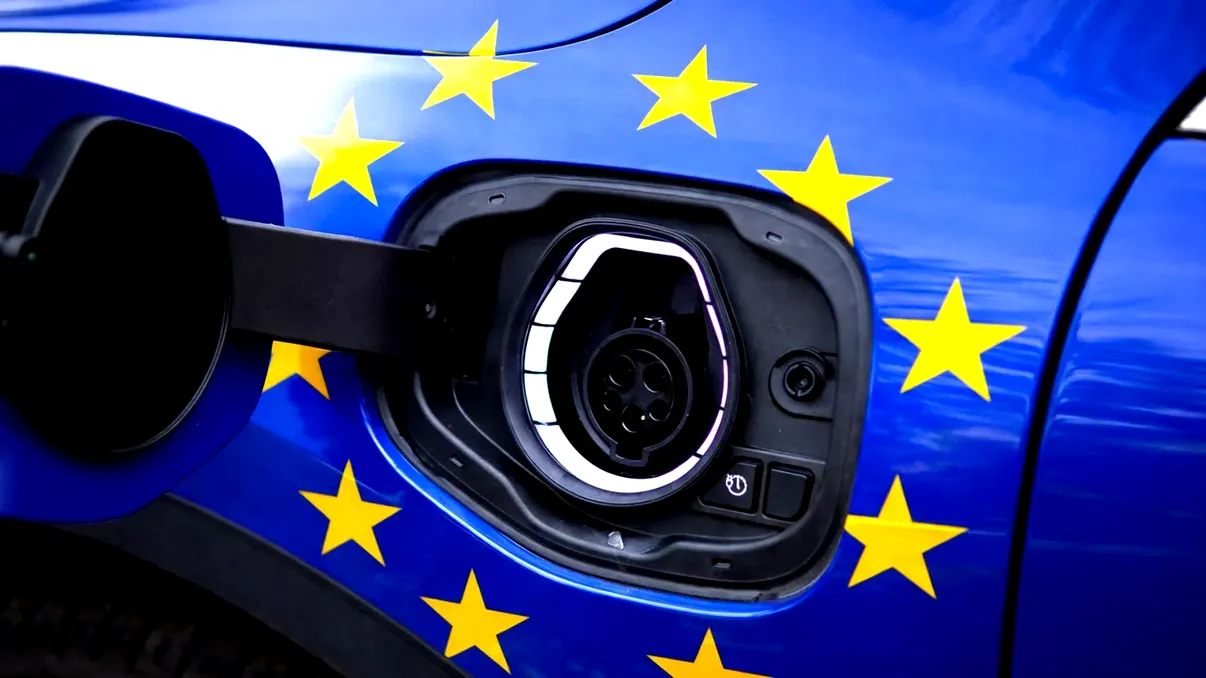 Europa și-a schimbat campionul la vânzări de mașini electrice: Volkswagen depășește pe Tesla