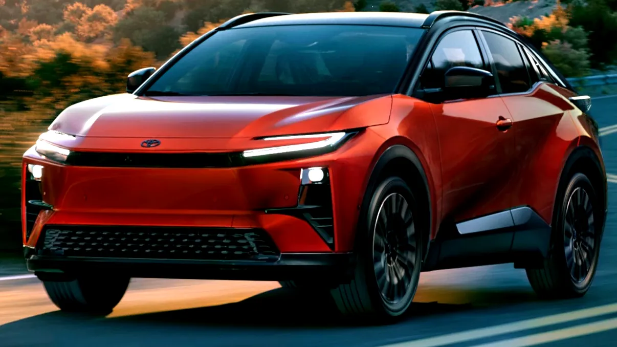 Toyota C-HR 2026, mai scumpă decât ai crede în varianta electrică. Iei două Dacia Spring de banii ăștia