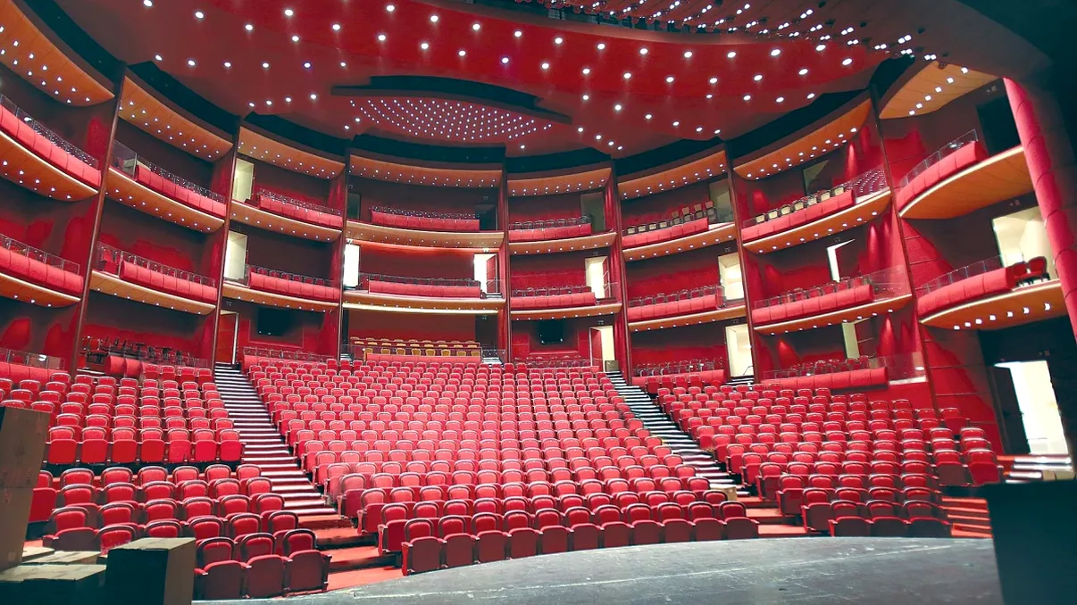 Artiștii angajați în instituțiile publice, obligați să lucreze 8 ore pe zi. Aceştia vor ponta activitatea