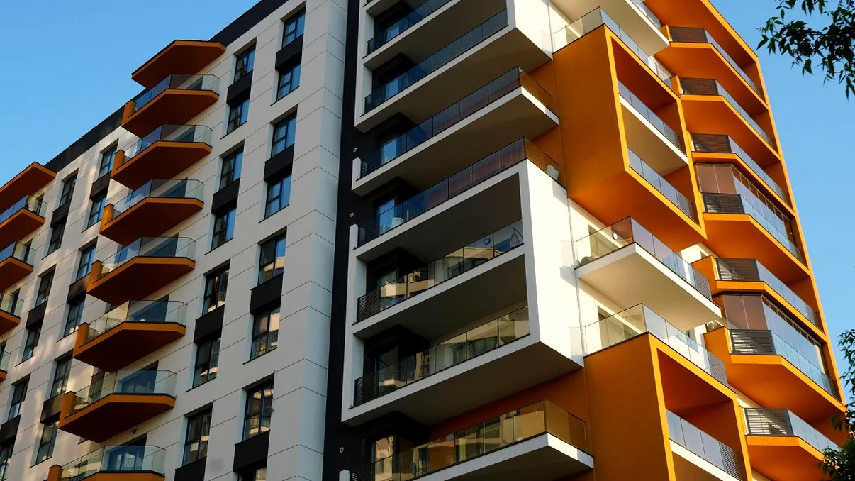 Cât te costă lunar un apartament nelocuit în România. Calcul complet