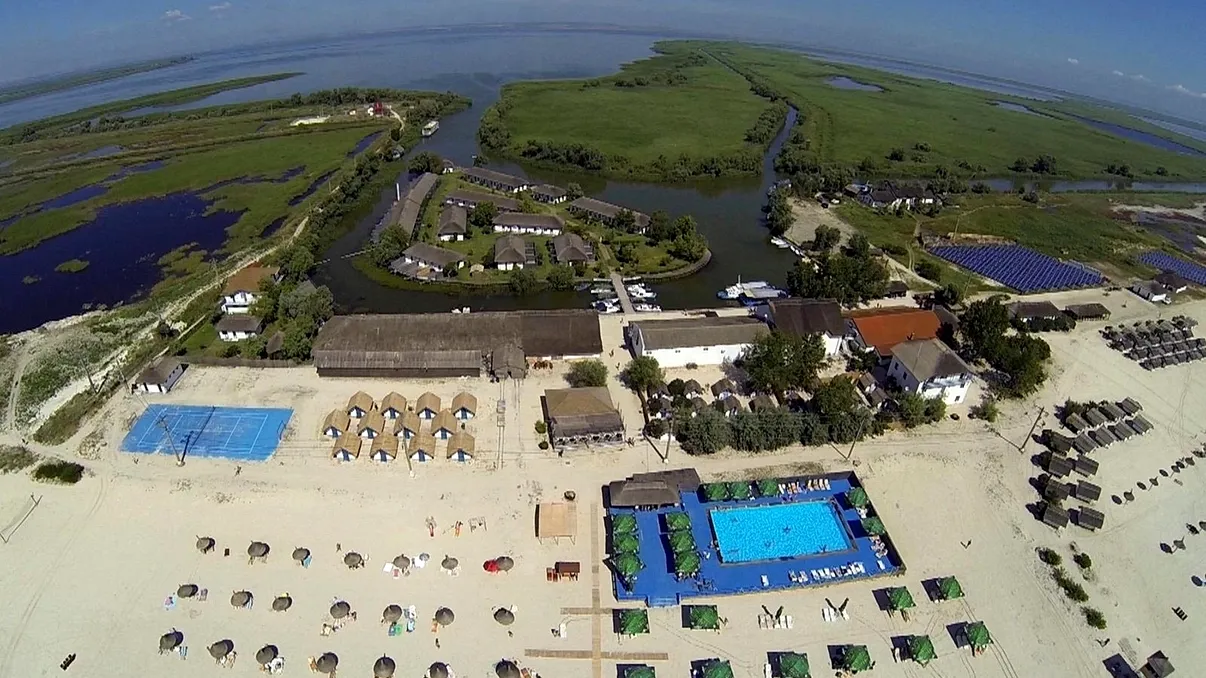 Staţiunea din România unică în Europa. Experţii în turism spune că are şanse să devină un al doilea Saint Tropez