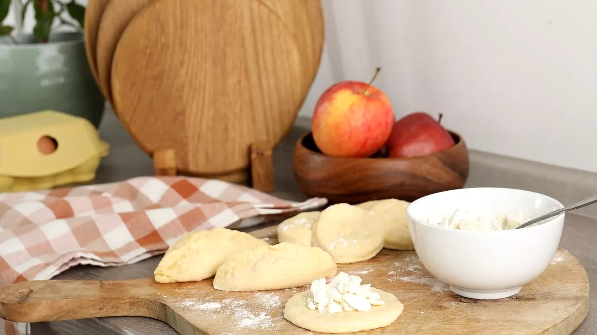 Un nou super-aliment: făina din mere cu 60% fibre, fără gluten. În ce rețete este recomandată