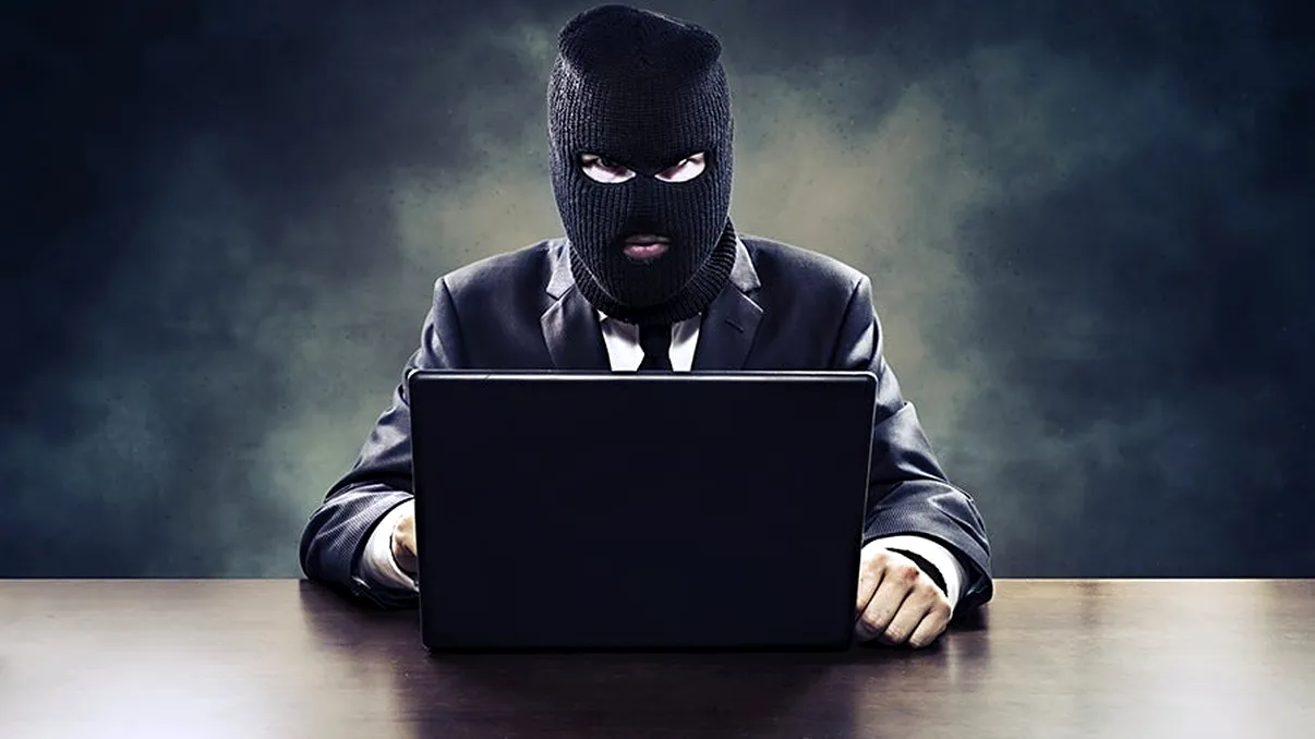 Miliarde de euro pierdute prin escrocherii online. Rețelele criminale acționează ca niște companii, iar victimele sunt păcălite de mai multe ori