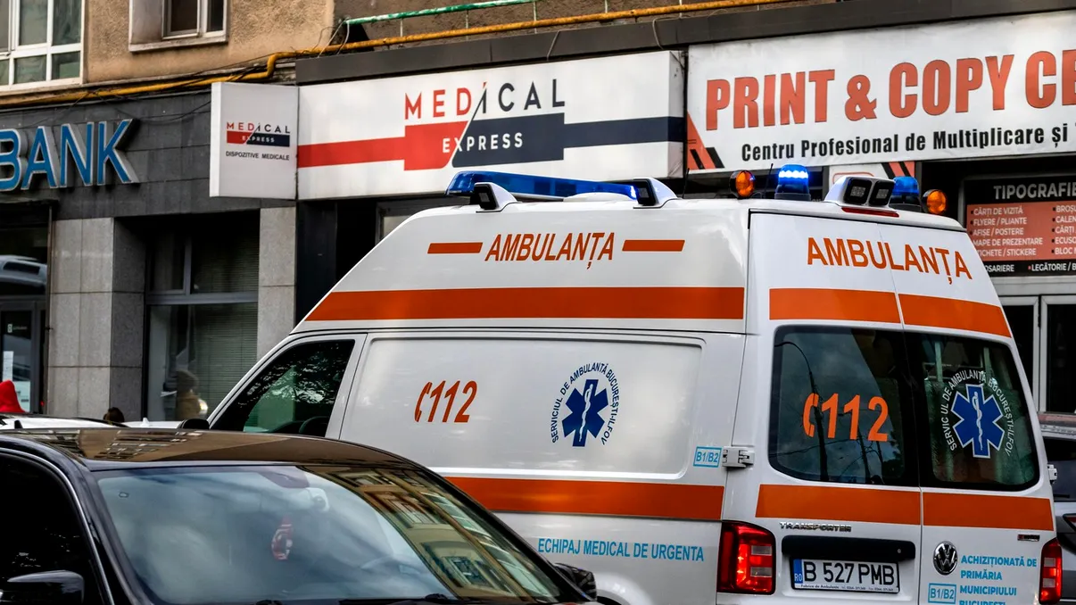 Am aflat de la șefa Ambulanței București care sunt provocările acestui serviciu, în era AI. Softuri, tot mai mulți pacienți supraponderali și, desigur, resursa umană EXCLUSIV