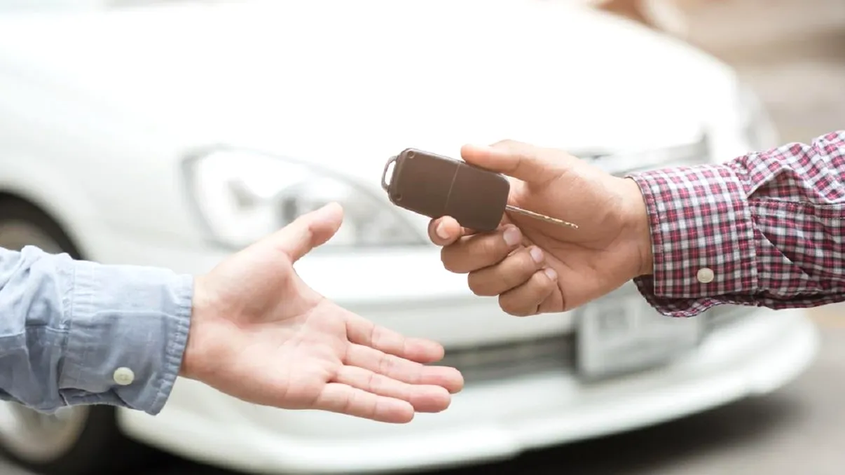 Ce taxe trebuie să plătești dacă vinzi o mașină în 2026. Ce obligații fiscale apar după tranzacție