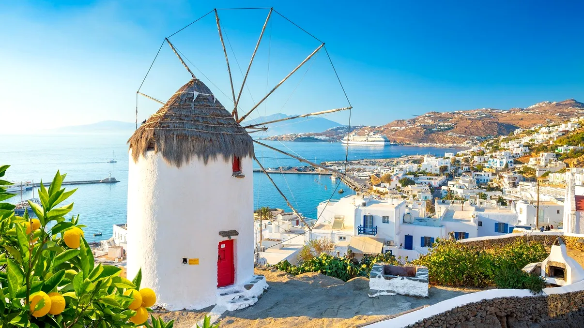 Cele mai frumoase plaje din Grecia şi Cipru în 2026. Mulţi români merg de ani de zile în aceste locuri