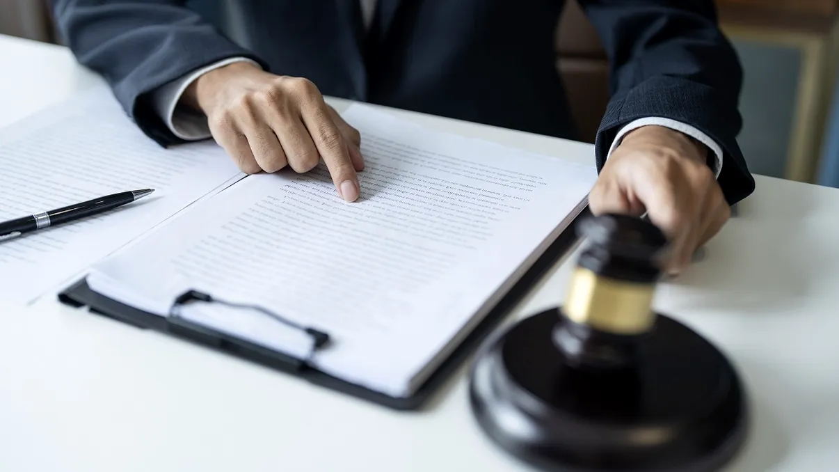 Cum poţi pierde dreptul la moştenire. Condiţiile puse de lege pentru a intra în posesia bunurilor