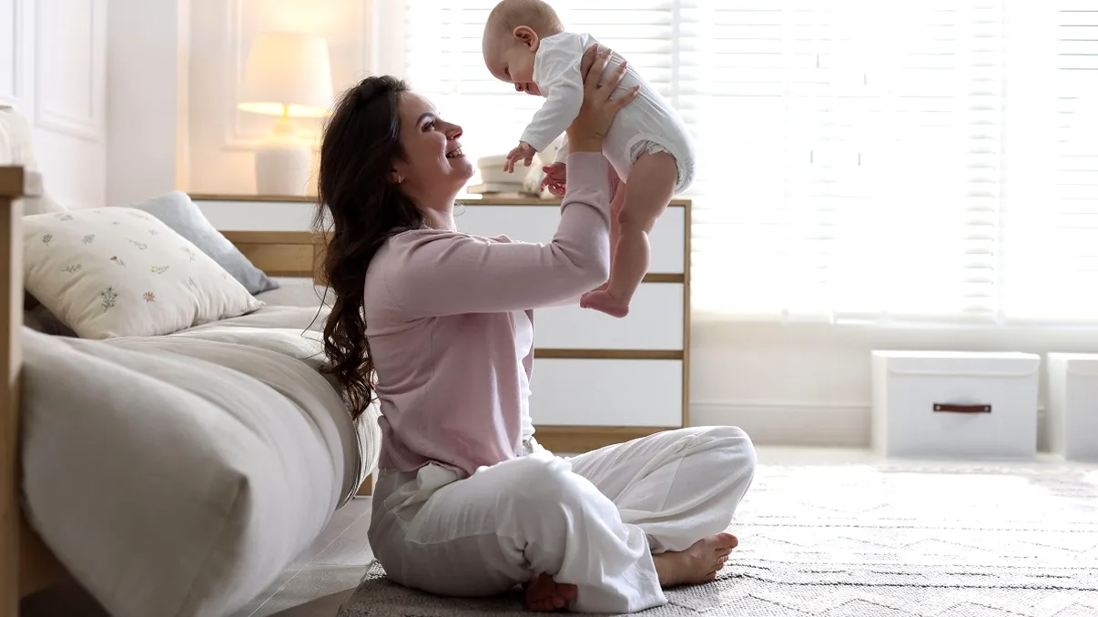 De când se trec copiii mici la întreținere: legea din 2026