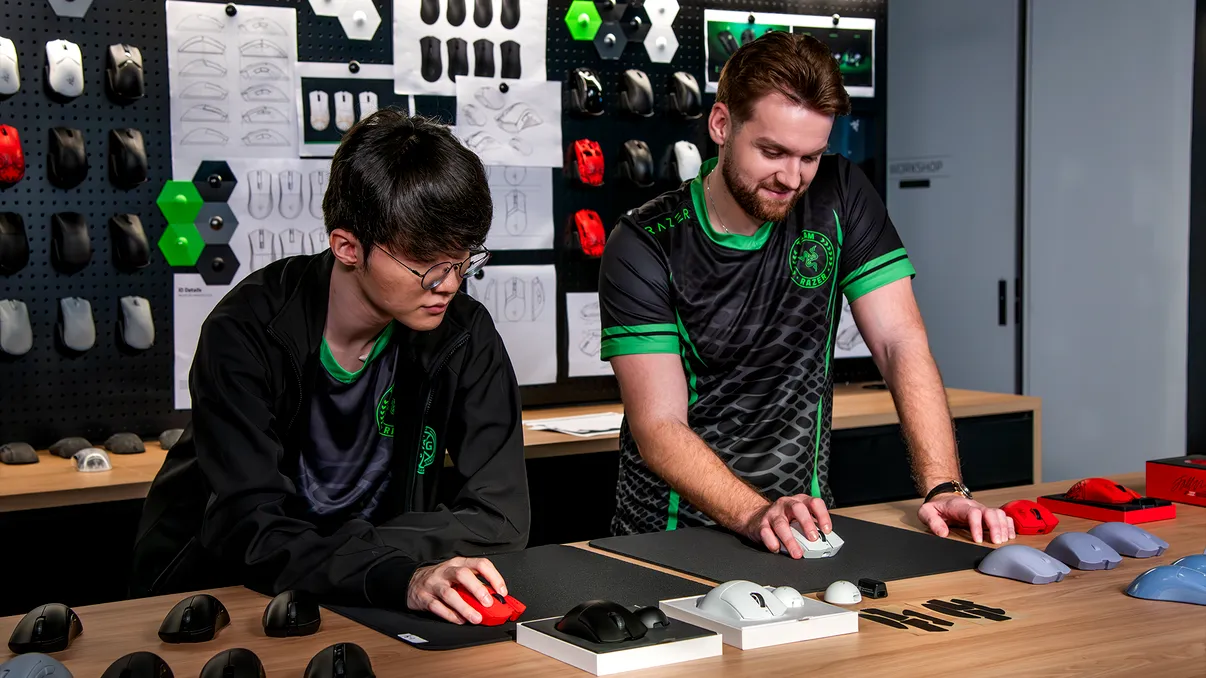 Razer Viper V4 Pro și Gigantus V2 Pro, setup-ul care îți poate schimba complet jocul