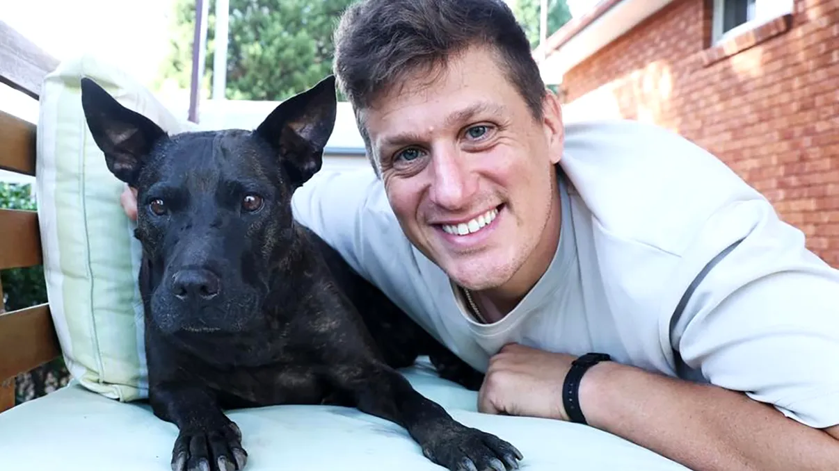 Un bărbat a folosit ChatGPT ca să creeze un vaccin anticancer pentru câinele său bolnav. Rezultatul i-a surprins pe oamenii de știință