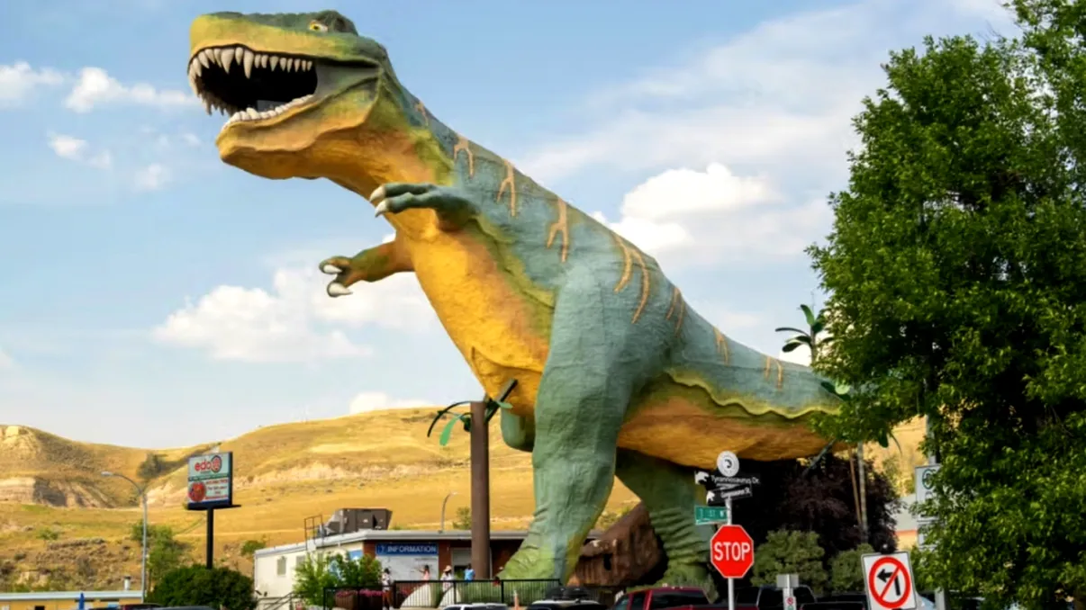 Cel mai mare dinozaur din lume își caută casă: „Tyra”, uriașul T. rex, riscă să dispară ca atracție turistică