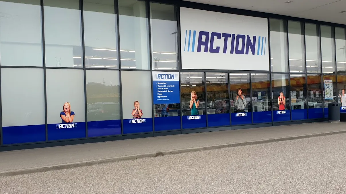 Un alt magazin cu mii de produse la 5 lei se deschide în România. Este deja al zecelea supermarket Action din ţara noastră