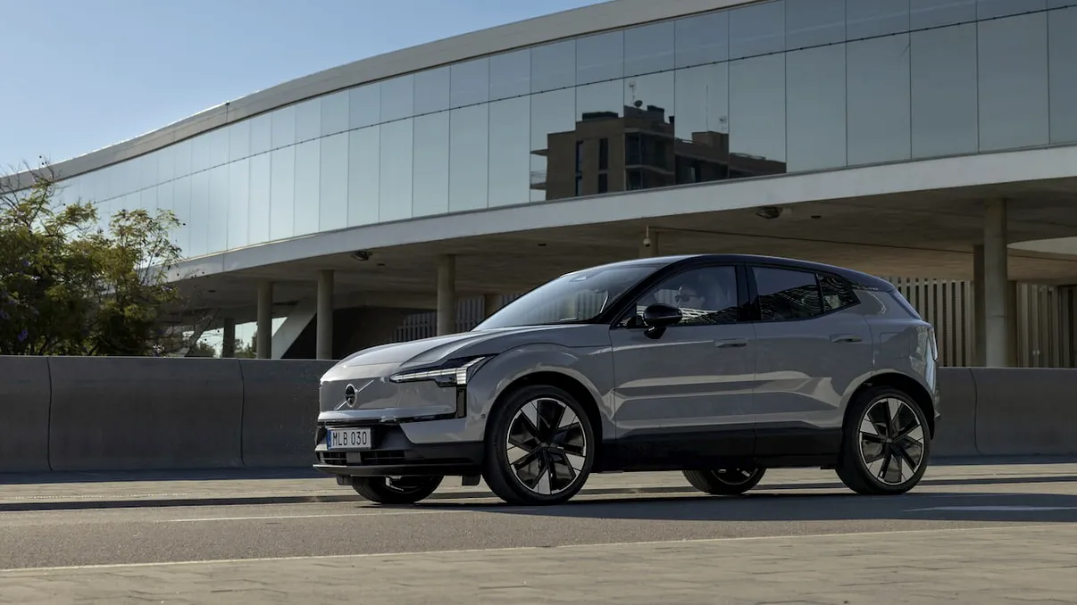 Cea mai ieftină mașină electrică de la Volvo devine și mai accesibilă. Ce urmează pentru EX30