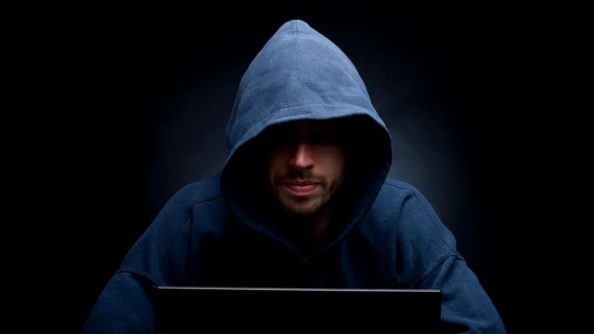 ING Bank și DNSC avertizează despre două tipuri de fraudă care vizează firmele din România