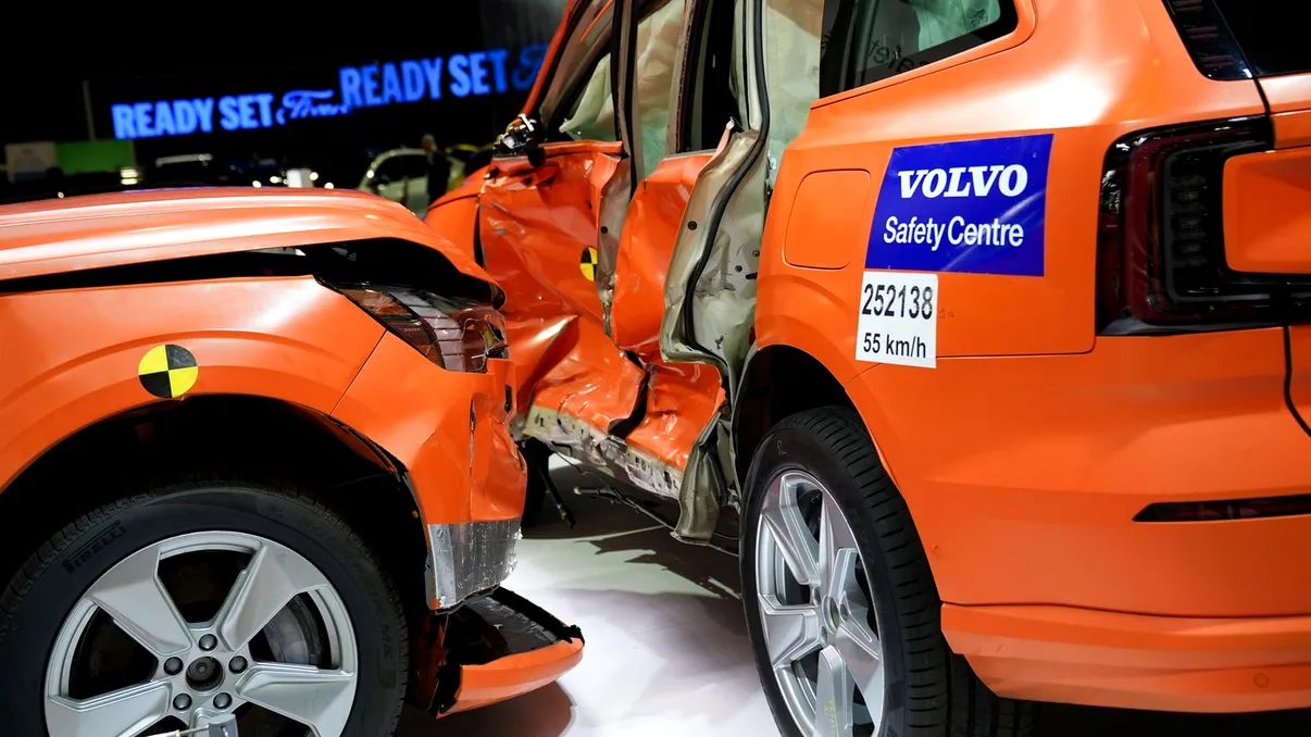 Volvo schimbă strategia în Europa: dealerii vor vinde și mașini fără sigla companiei