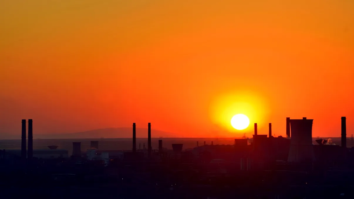 Oraşul din România considerat o mândrie pentru industria naţională are acum nevoie de sprijin guvernamental de urgență. Sunt din ce în ce mai mulţi şomeri